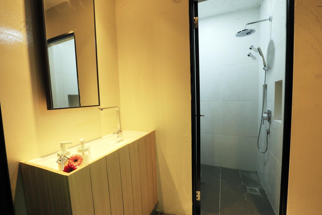 VI Boutique Hotel Kuala Selangor Ngoại thất bức ảnh