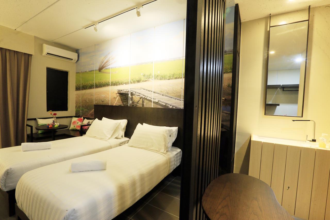 VI Boutique Hotel Kuala Selangor Ngoại thất bức ảnh